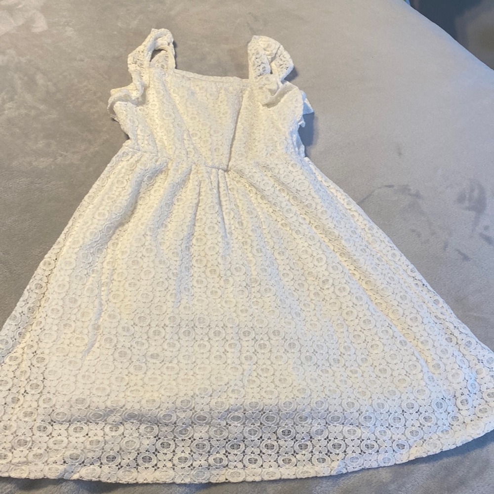 Girl’s white dress for sale